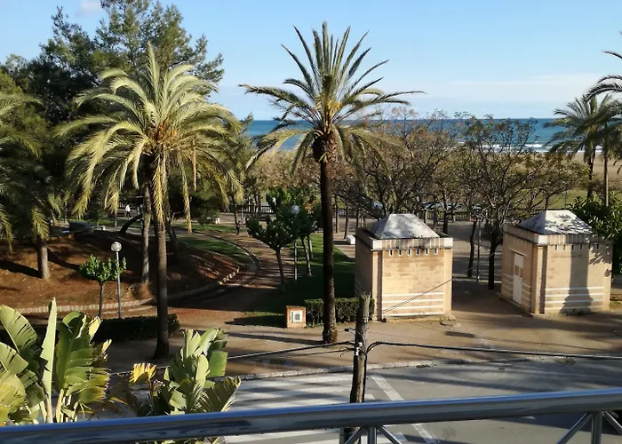 Marea Hotel 3* Виланова-и-ла-Желтру